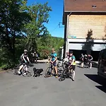 Le Grand Val Oda ve Kahvaltı Lavastrie