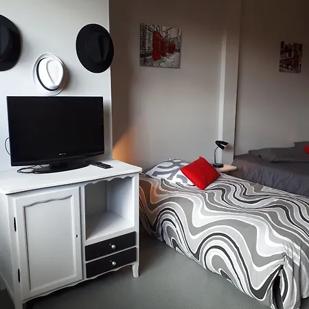 Le Grand Val Oda ve Kahvaltı 3*