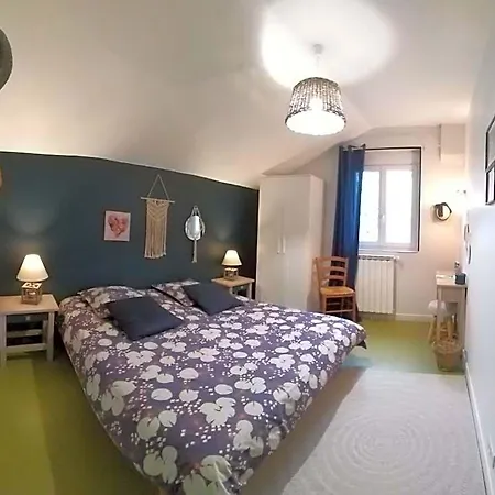 Le Grand Val Bed & Breakfast 3*