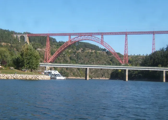 Bed & Breakfast Le Grand Val Lavastrie