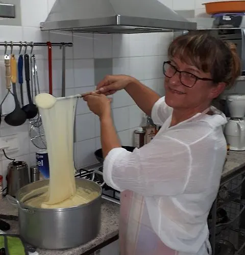 Le Grand Val Bed & Breakfast 3*